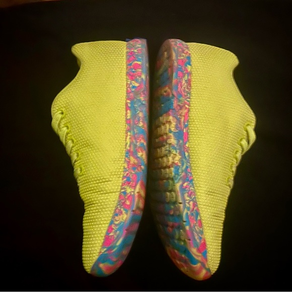 NOBULL Vibrant Yellow Trainers - Picture 2 of 8